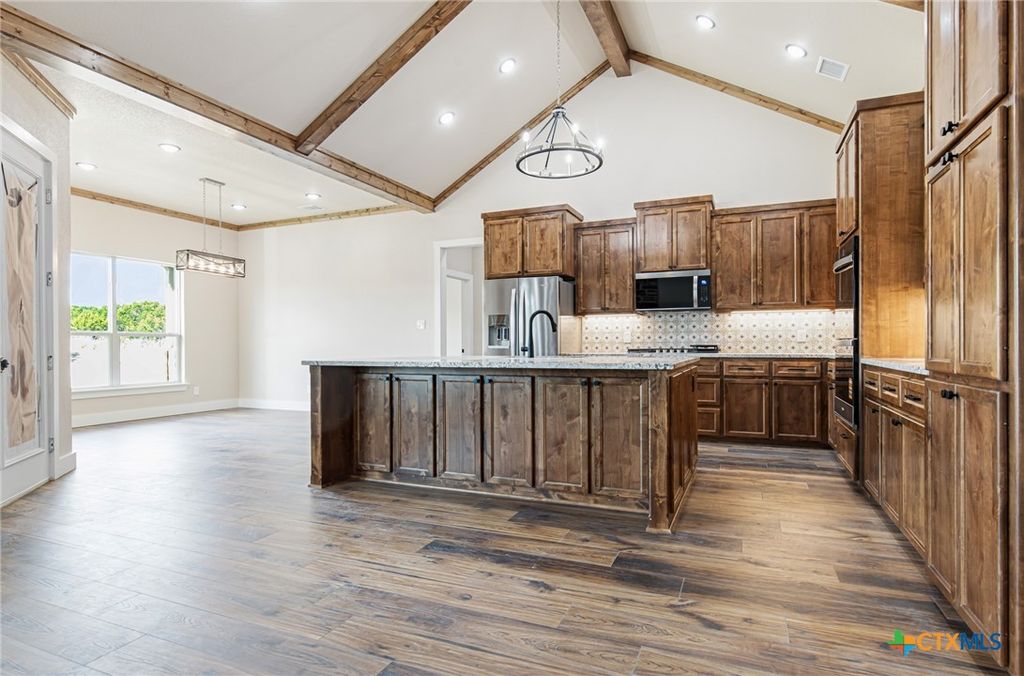 Image 18 of property listing at 117 Cedar Bluff Loop, Gatesville, TX 76528