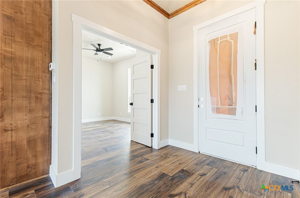 Image 26 of property listing at 117 Cedar Bluff Loop, Gatesville, TX 76528