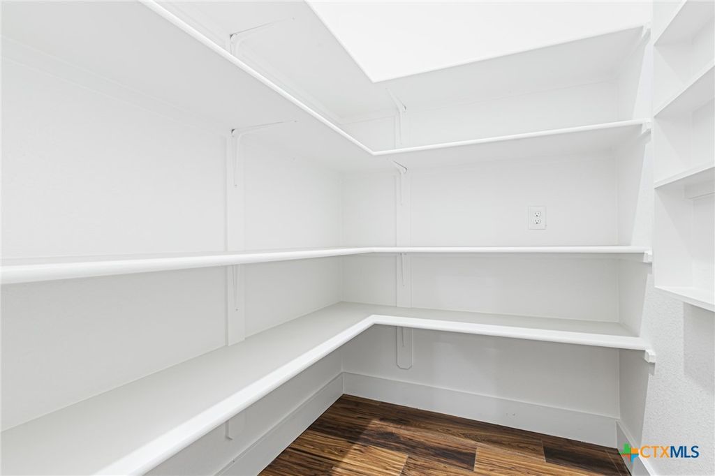 Image 30 of property listing at 117 Cedar Bluff Loop, Gatesville, TX 76528