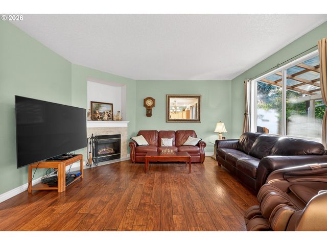 8425 Sw NORFOLK Ct, Tigard, OR 97224