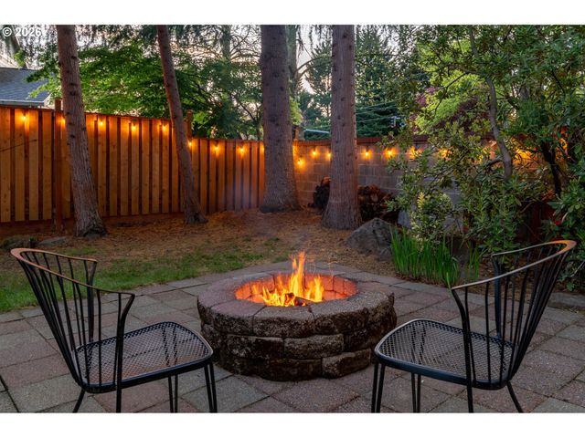 8425 Sw NORFOLK Ct, Tigard, OR 97224