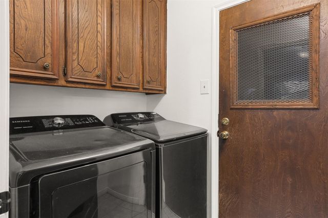 2322 Wake Forest Drive, Deer Park, TX 77536