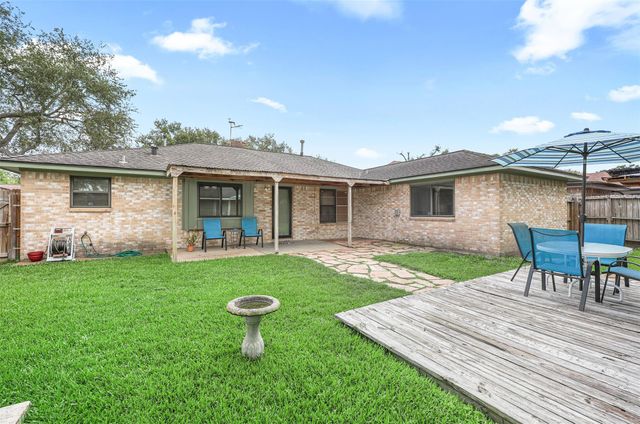 2322 Wake Forest Drive, Deer Park, TX 77536