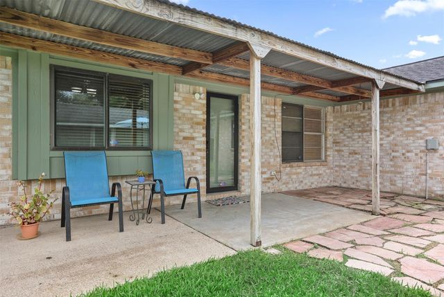 2322 Wake Forest Drive, Deer Park, TX 77536