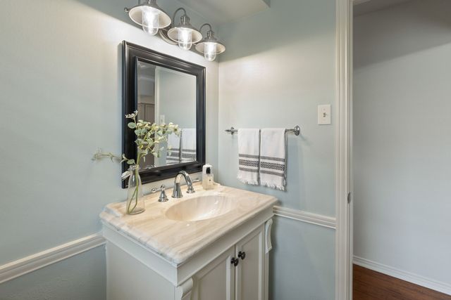 7879 Querida Lane, Dallas, TX 75248
