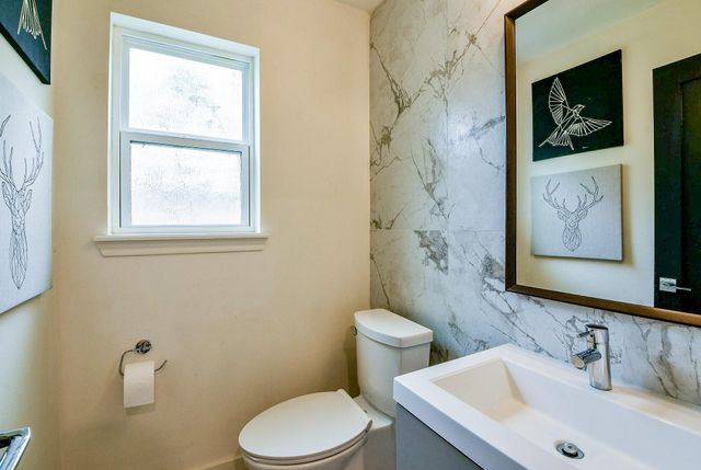 11914 Riverview Drive, Houston, TX 77077