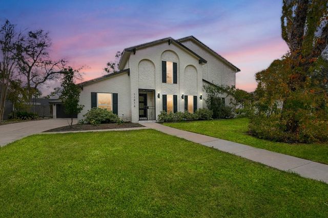 11914 Riverview Drive, Houston, TX 77077