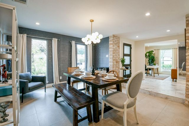 11914 Riverview Drive, Houston, TX 77077