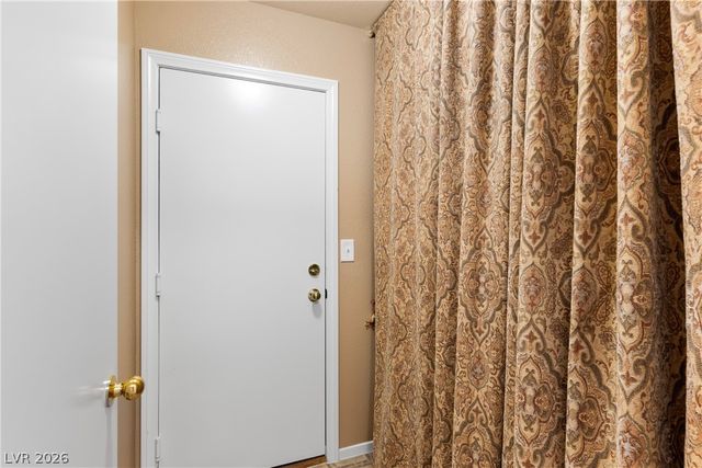 2845 Shayla Bay Avenue, North Las Vegas, NV 89086