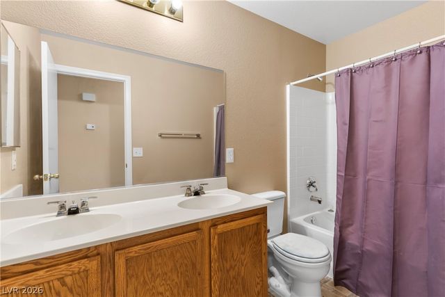 2845 Shayla Bay Avenue, North Las Vegas, NV 89086