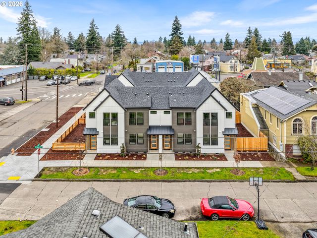 2938 Ne 62nd Ave, Portland, OR 97213