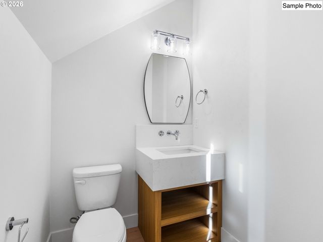 2938 Ne 62nd Ave, Portland, OR 97213