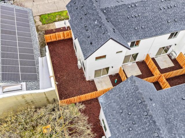 2938 Ne 62nd Ave, Portland, OR 97213