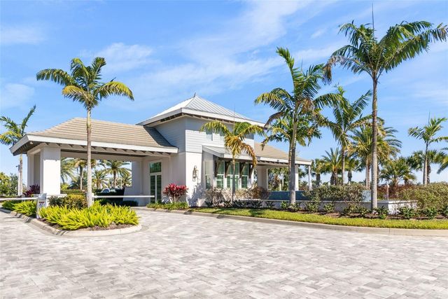 7982 REDONDA LOOP, Bradenton, FL 34202