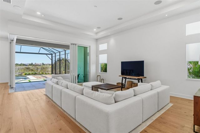 7982 REDONDA LOOP, Bradenton, FL 34202