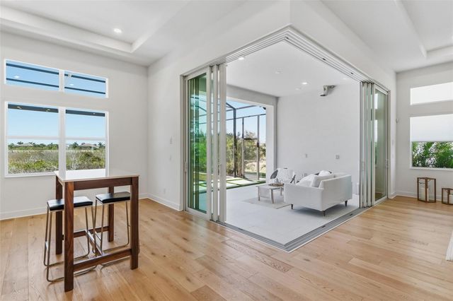 7982 REDONDA LOOP, Bradenton, FL 34202