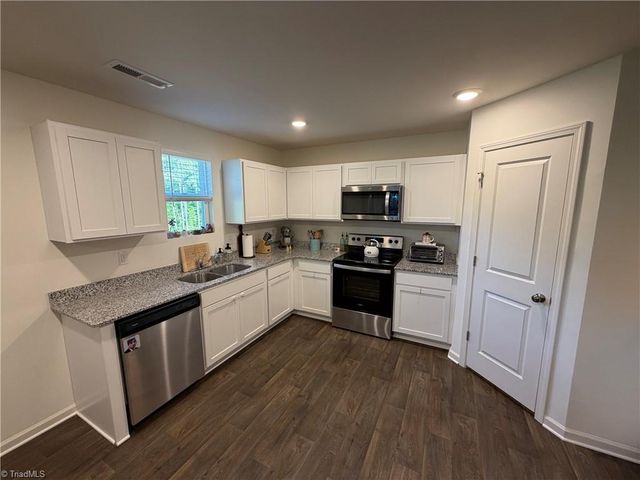 281 Somerton Lane, Lexington, NC 27295