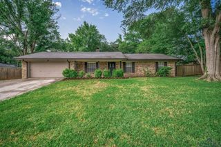 202 Lilac Drive, White Oak, TX 75693