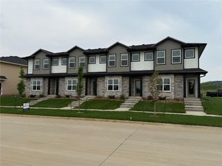 9321 Snowberry Drive SW, Cedar Rapids, IA 52404