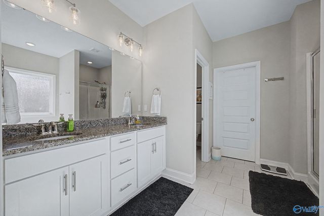 3001 Henry Road SE, Decatur, AL 35603