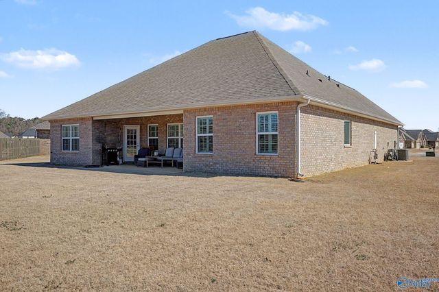 3001 Henry Road SE, Decatur, AL 35603