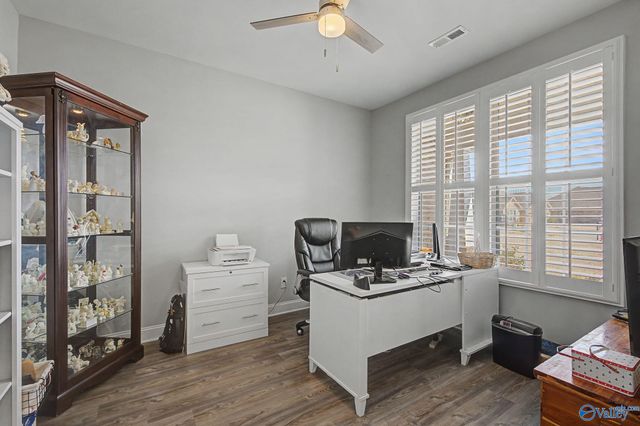 3001 Henry Road SE, Decatur, AL 35603