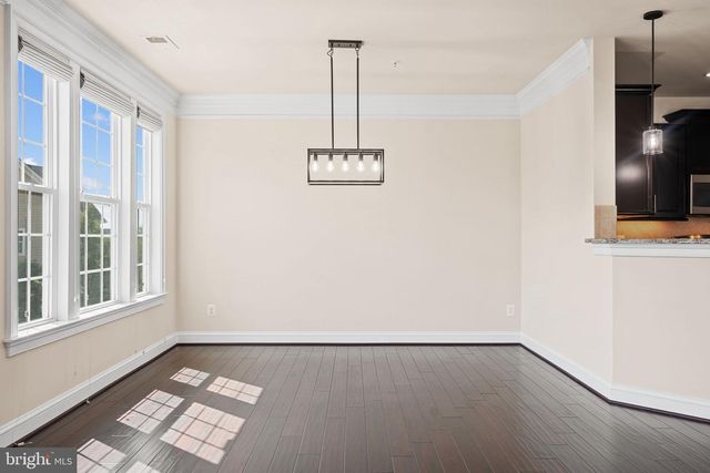 42612 HARDAGE TER, Ashburn, VA 20148