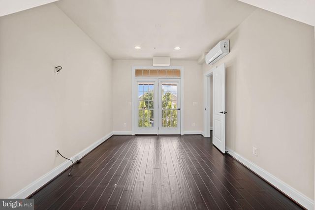 42612 HARDAGE TER, Ashburn, VA 20148