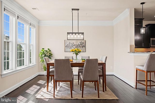 42612 HARDAGE TER, Ashburn, VA 20148