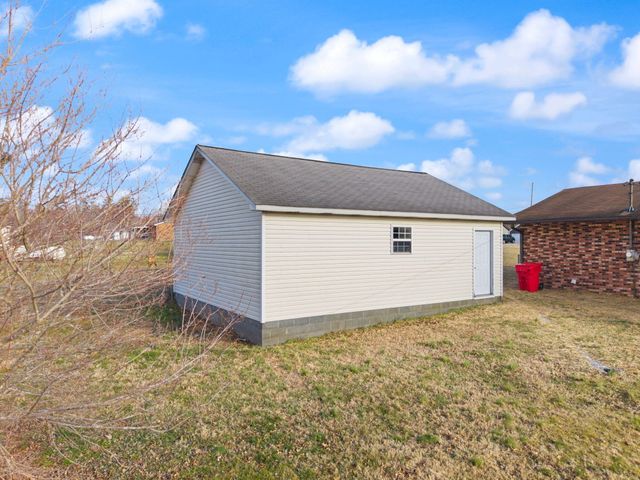 3285 Barbourville Road, London, KY 40744