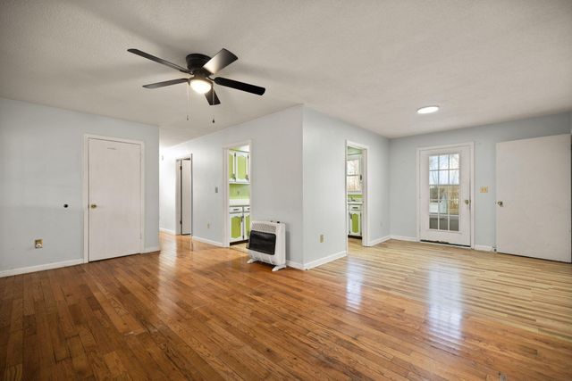 3285 Barbourville Road, London, KY 40744