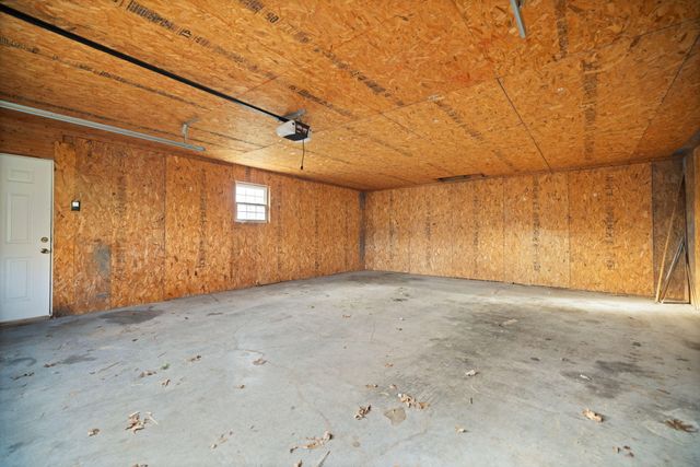 3285 Barbourville Road, London, KY 40744