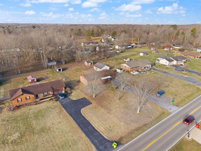 3285 Barbourville Road, London, KY 40744