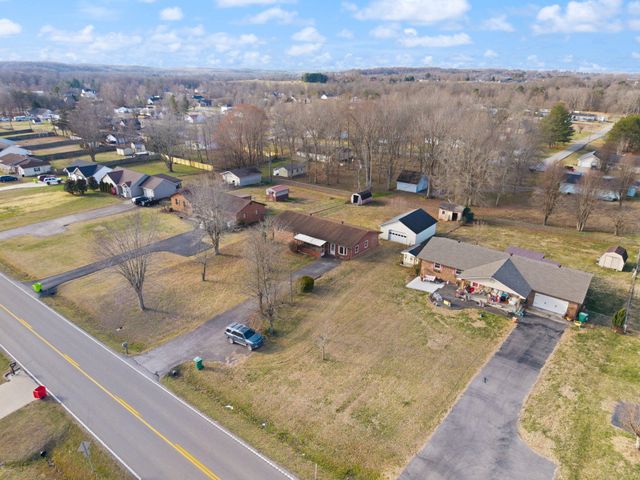 3285 Barbourville Road, London, KY 40744