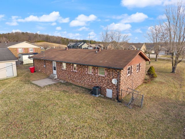 3285 Barbourville Road, London, KY 40744