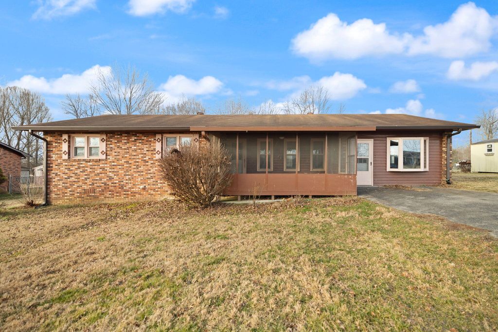 3285 Barbourville Road, London, KY 40744