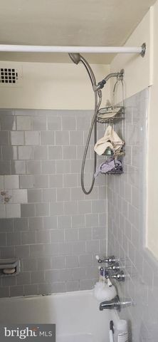 4410 Oglethorpe St Apt 503, Hyattsville, MD 20781
