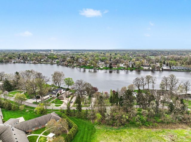 1201 Greenleaf Boulevard, Elkhart, IN 46514