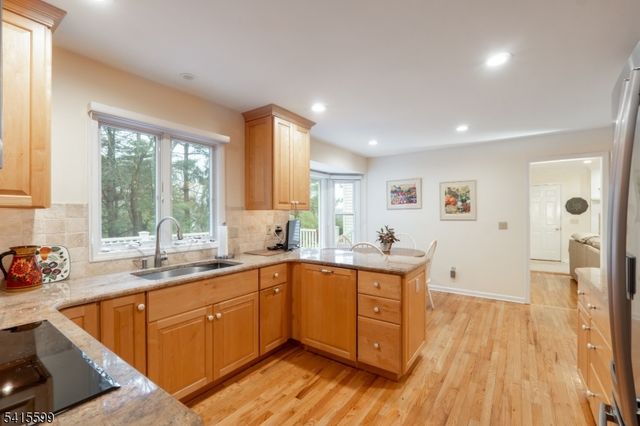 6 Betsy Ross Ct, Montgomery Twp., NJ 08558