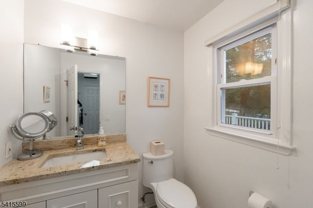 6 Betsy Ross Ct, Montgomery Twp., NJ 08558