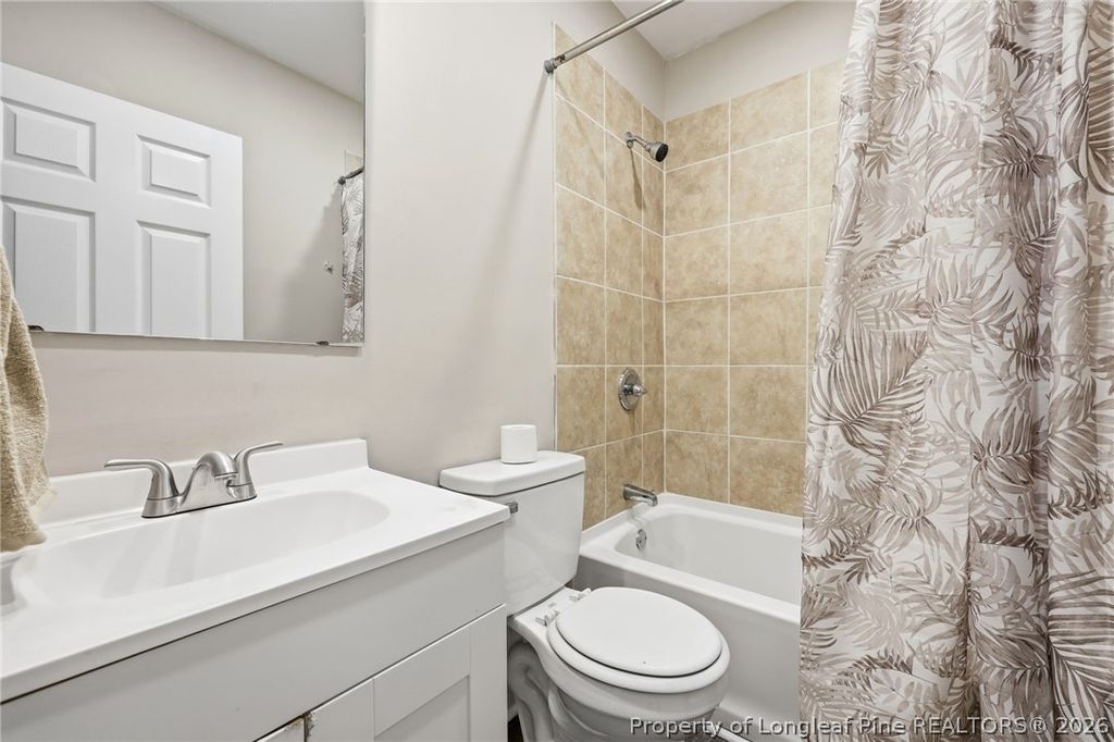 274 Windsor Drive, Fayetteville, NC 28301 — photo 12