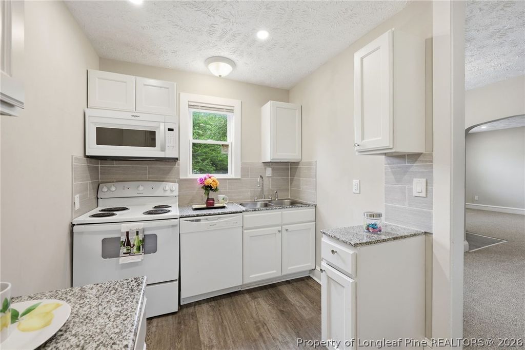 274 Windsor Drive, Fayetteville, NC 28301 — photo 19