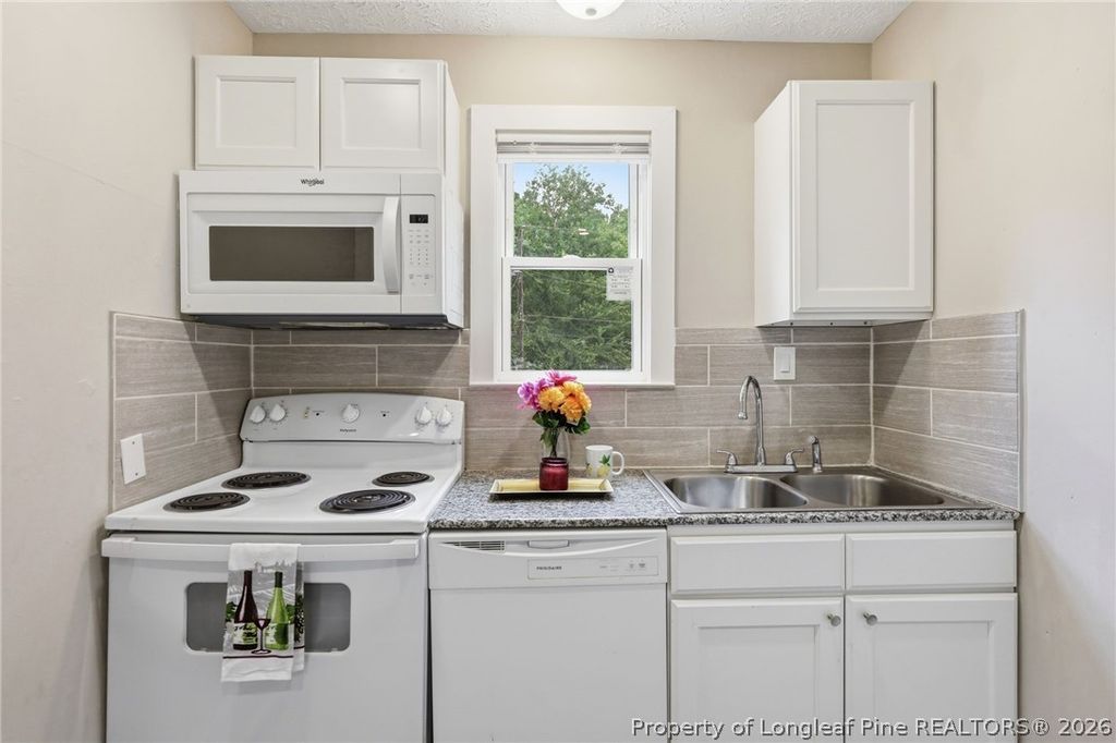 274 Windsor Drive, Fayetteville, NC 28301 — photo 20