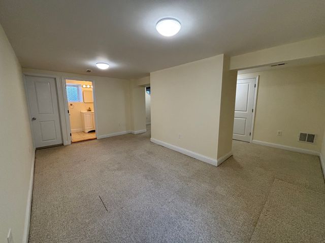 40 Ansonia Rd 40, Boston, MA 02132