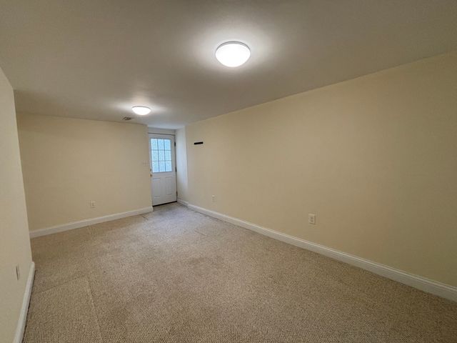 40 Ansonia Rd 40, Boston, MA 02132