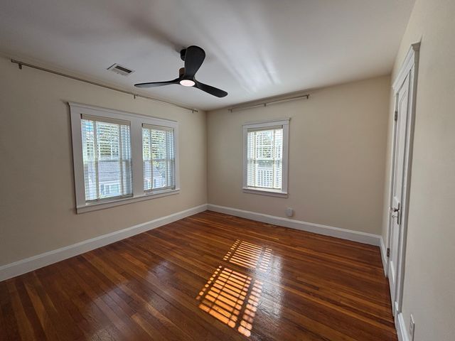 40 Ansonia Rd 40, Boston, MA 02132