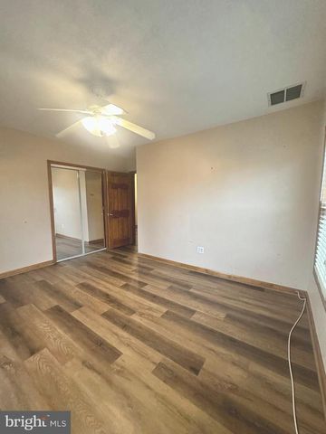 700 SCHILLER AVE, Hamilton, NJ 08610
