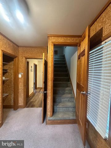 700 SCHILLER AVE, Hamilton, NJ 08610