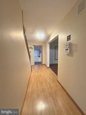 700 SCHILLER AVE, Hamilton, NJ 08610