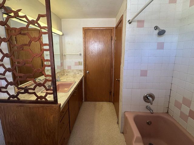 1309 WEST PEARL STREET, Stevens Point, WI 54481